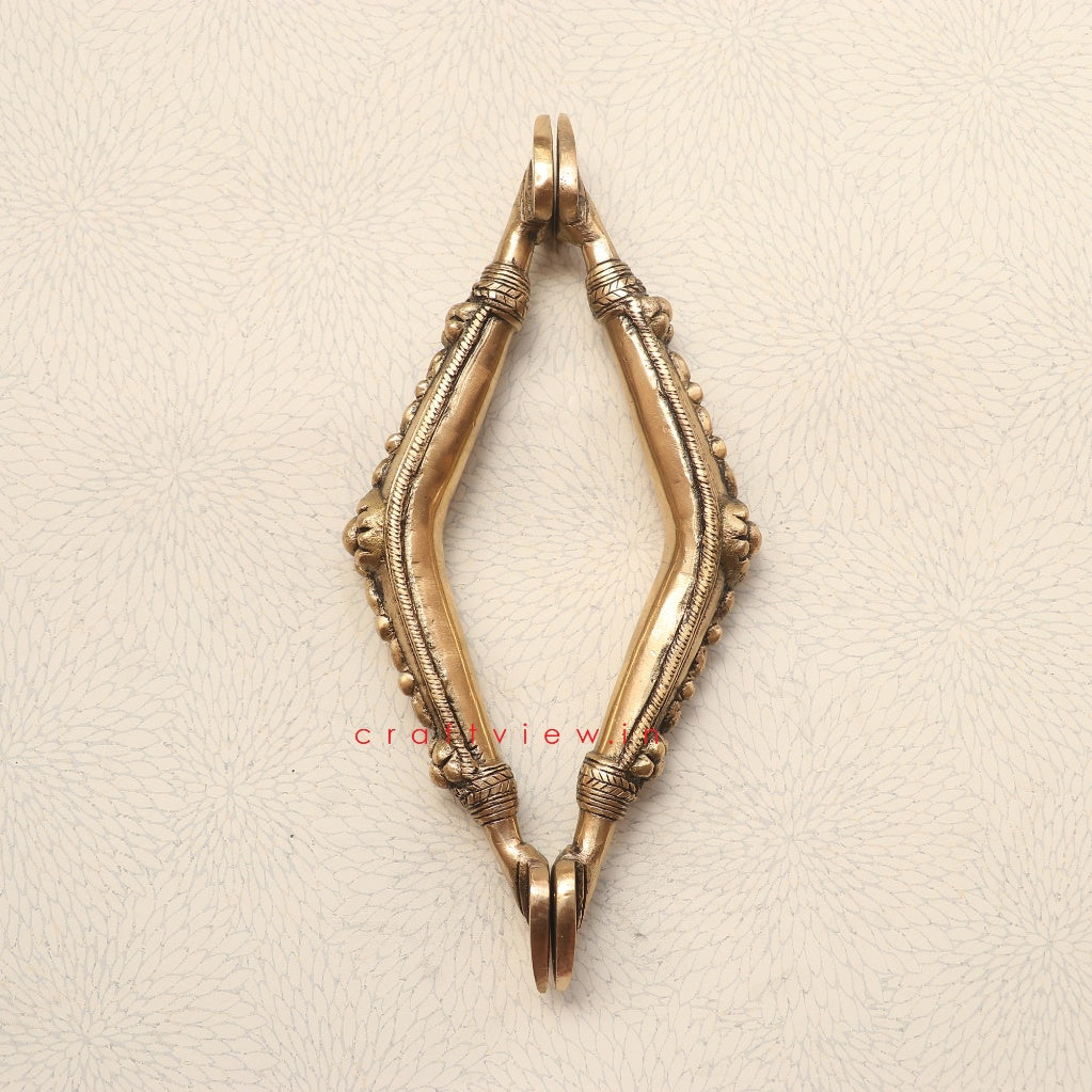 Elegance Brass Decorative Door Handle