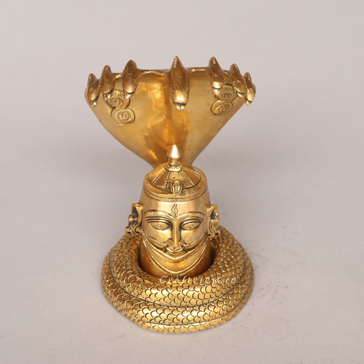 Shiva Mukhlingam With Nagabharanam Brass Table Décor