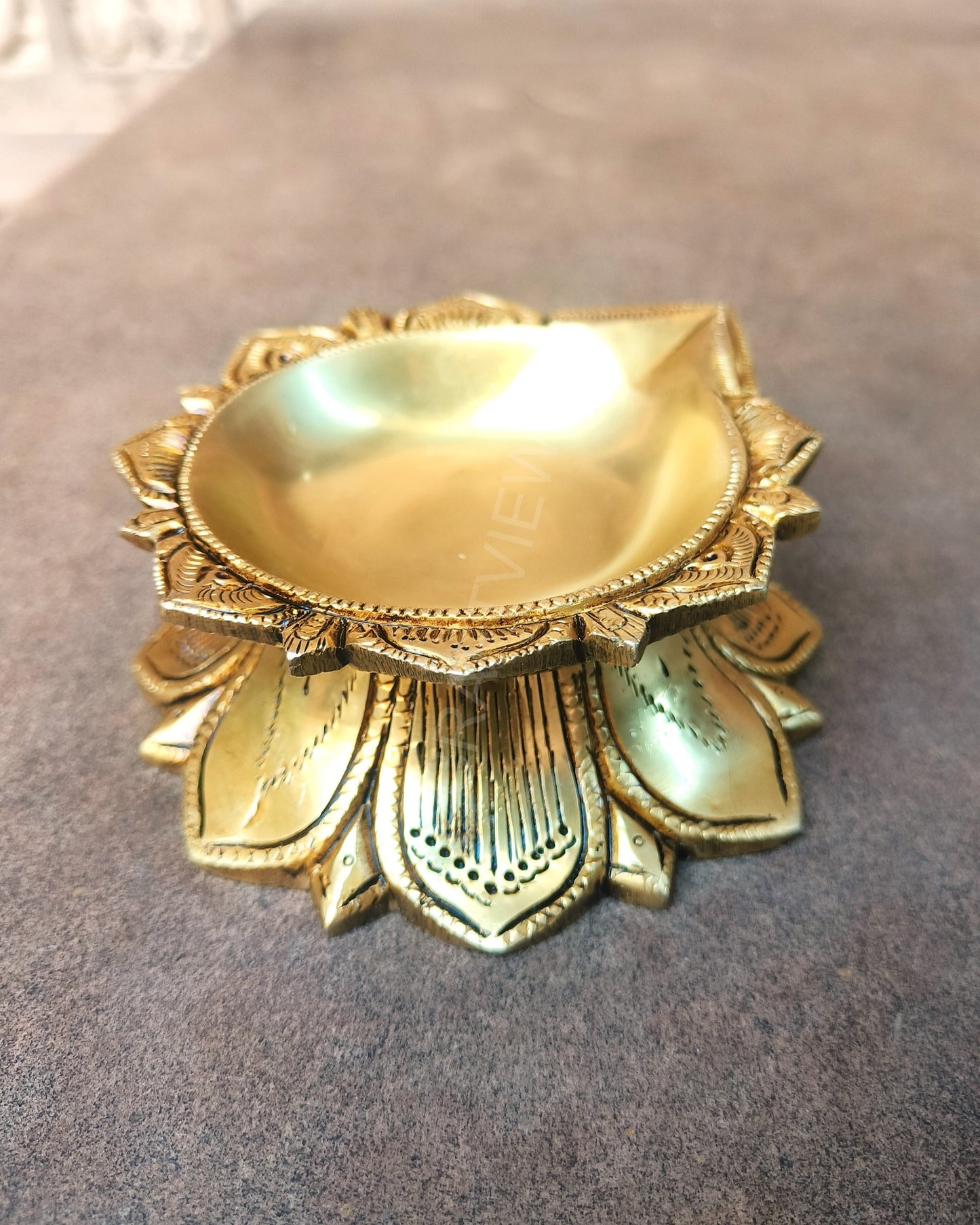 Exquisite piece of Artistic Brass oil Lamp