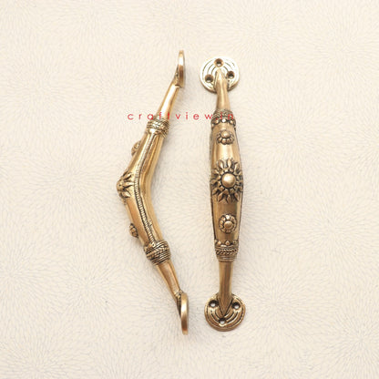 Brass Decorative Door Handle Add a Touch of Heritage