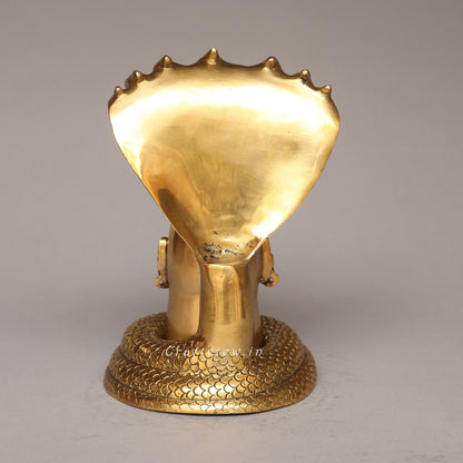 Shiva Mukhlingam With Nagabharanam Brass Table Décor