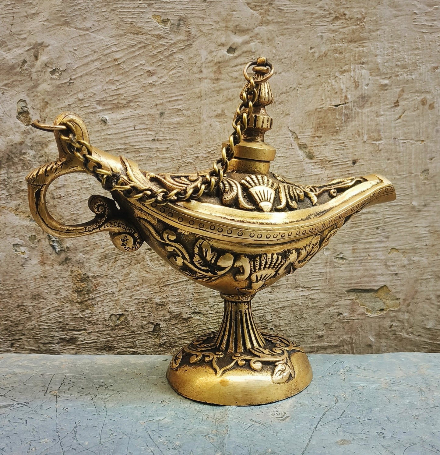 7" Aladdin Magic Lamp, Tumbled Gold