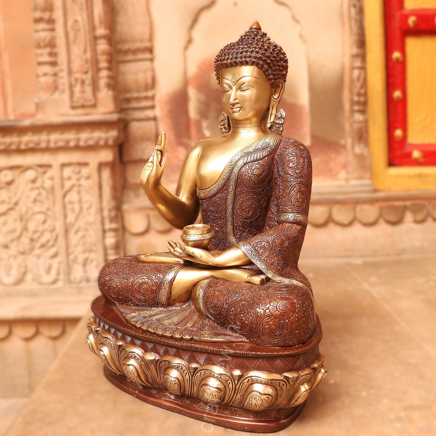 Brass Superfine Lord Buddha Blessing Idol