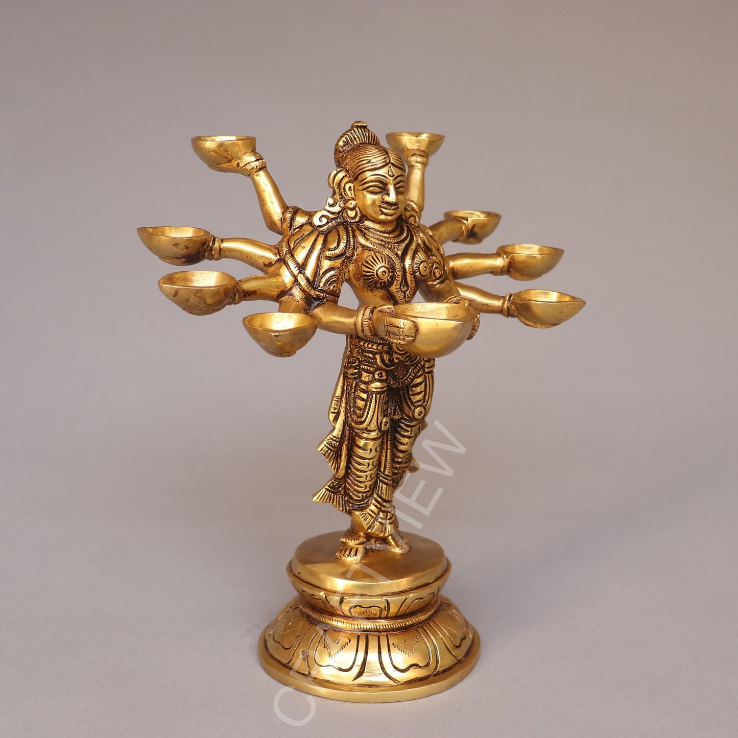 Brass Deeplakshmi – A Symbol of Prosperity, Light & Divine Grace