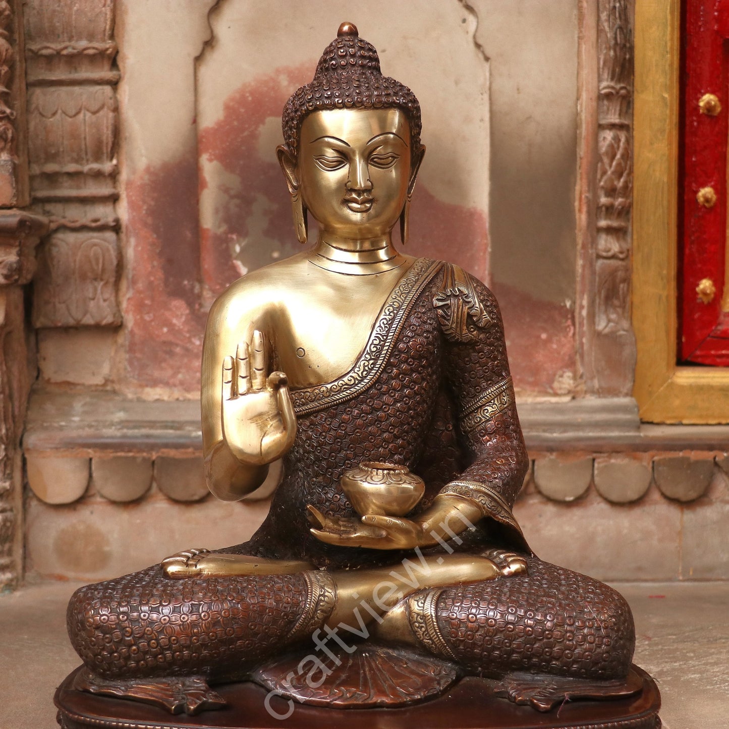 Brass Lord Buddha Blessing Sculpture