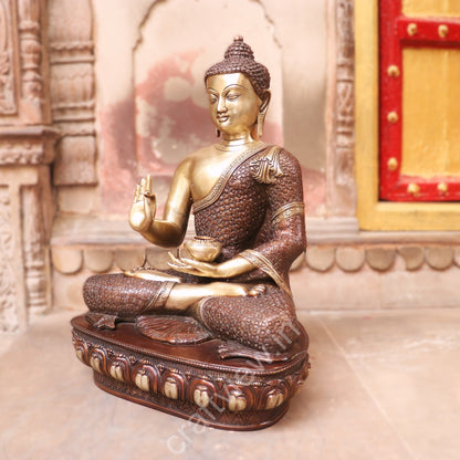Brass Lord Buddha Blessing Sculpture