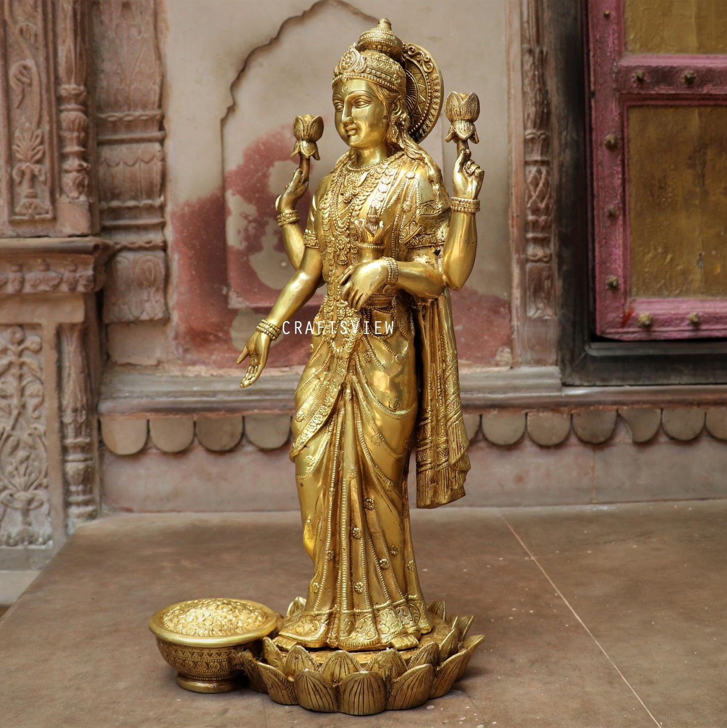 Standing Maa Lakshmi statue