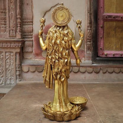 Standing Maa Lakshmi statue