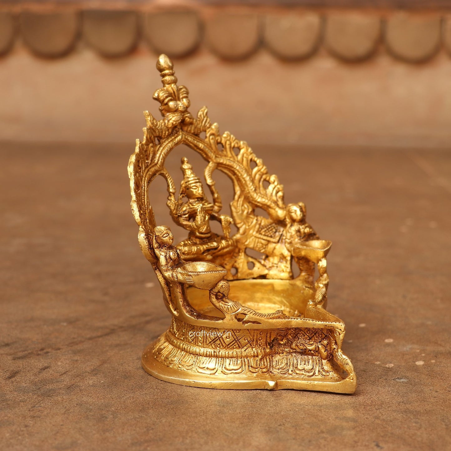 6" exquisite piece of artistic brass Lakshmi oil lamp