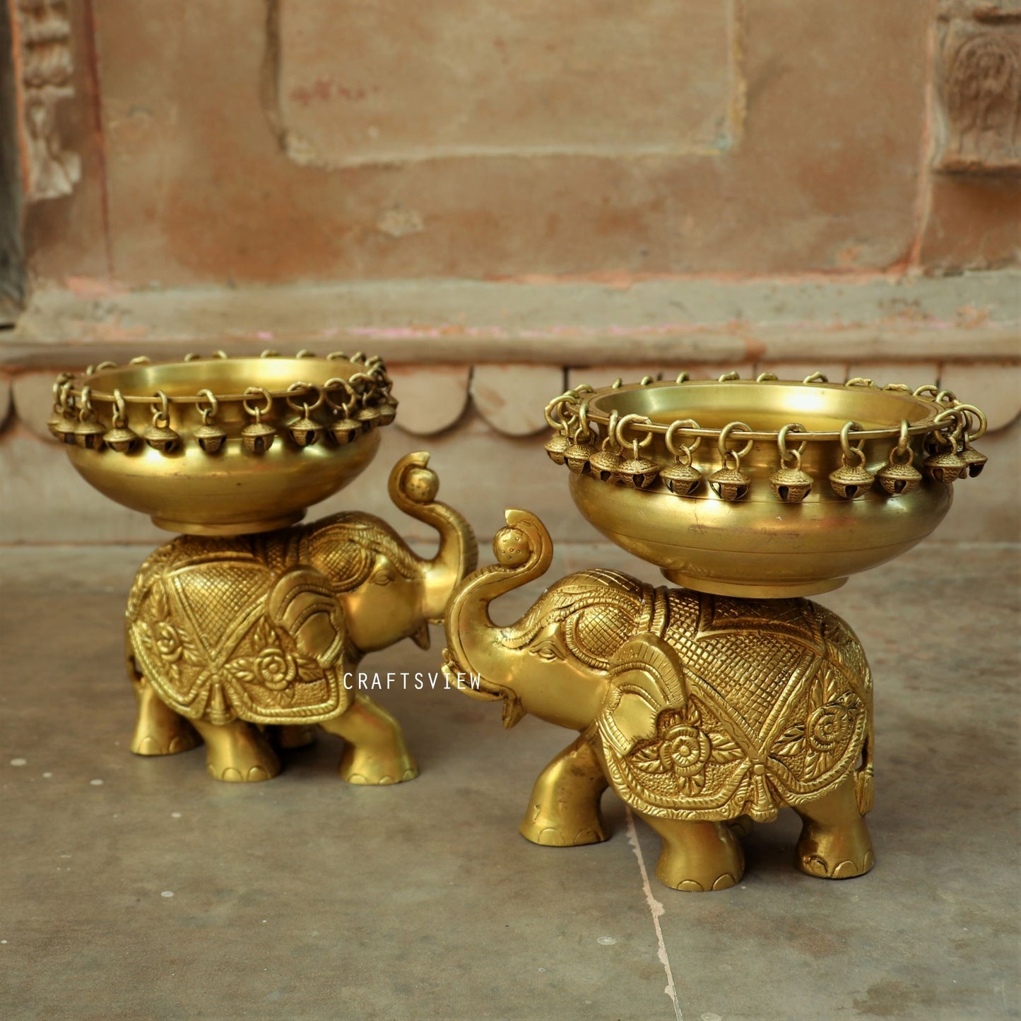 Brass Urli Decor with Elephant 2 peace Set Urli 8"