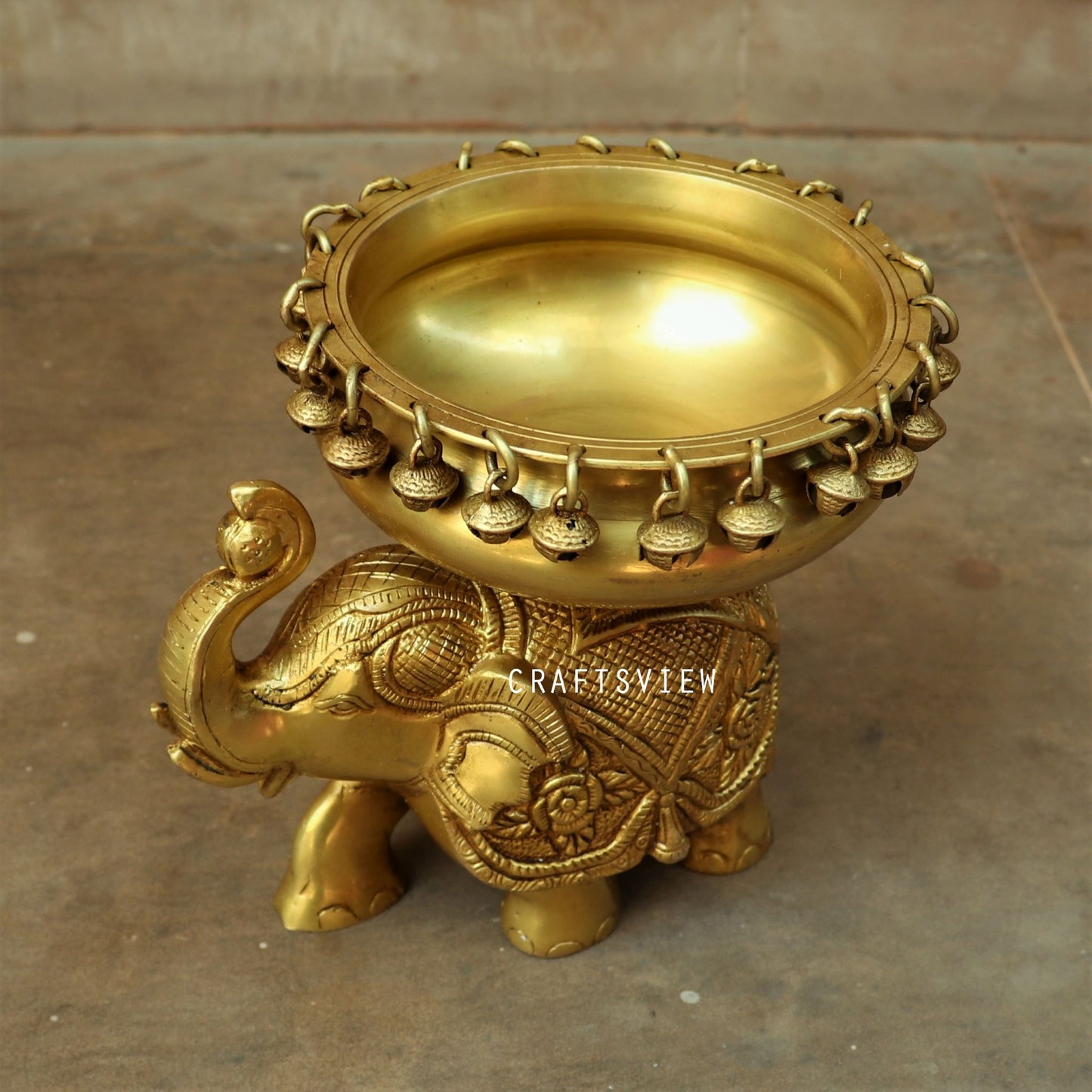 Brass Urli Decor with Elephant 2 peace Set Urli 8"