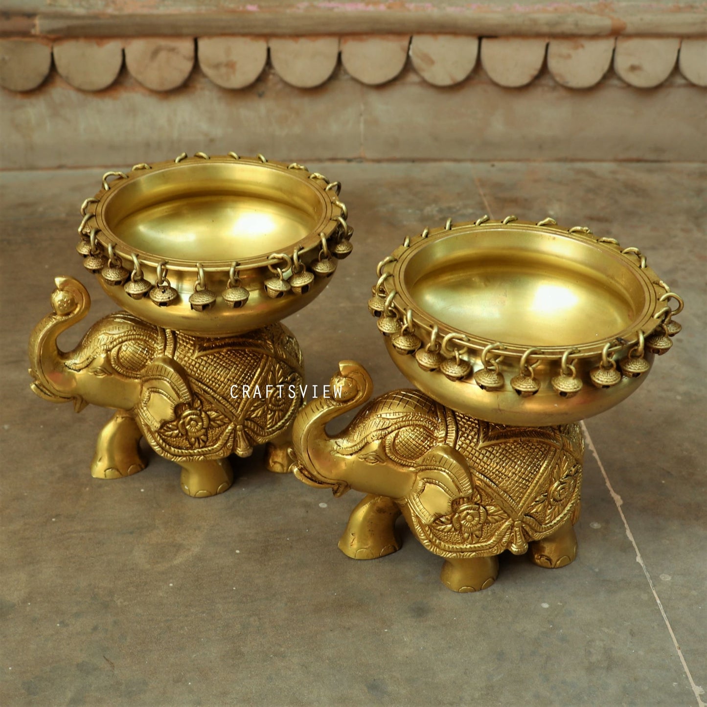 Brass Urli Decor with Elephant 2 peace Set Urli 8"