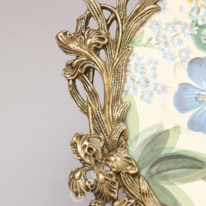 Brass Photo Frame | memories it holds
