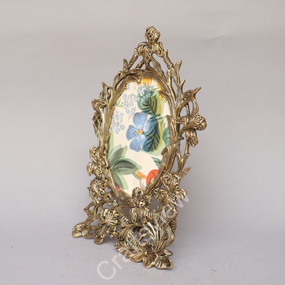 Brass Photo Frame | memories it holds